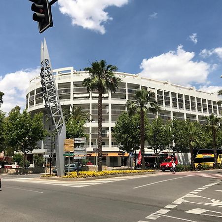 Costa Dorada Apartments سالو المظهر الخارجي الصورة