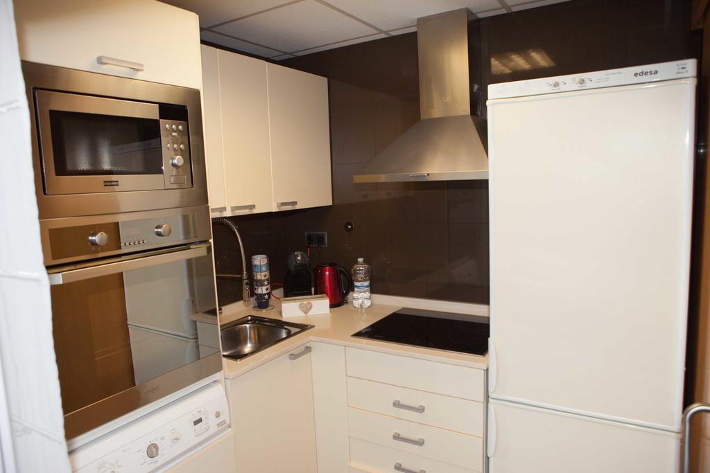 Costa Dorada Apartments سالو المظهر الخارجي الصورة