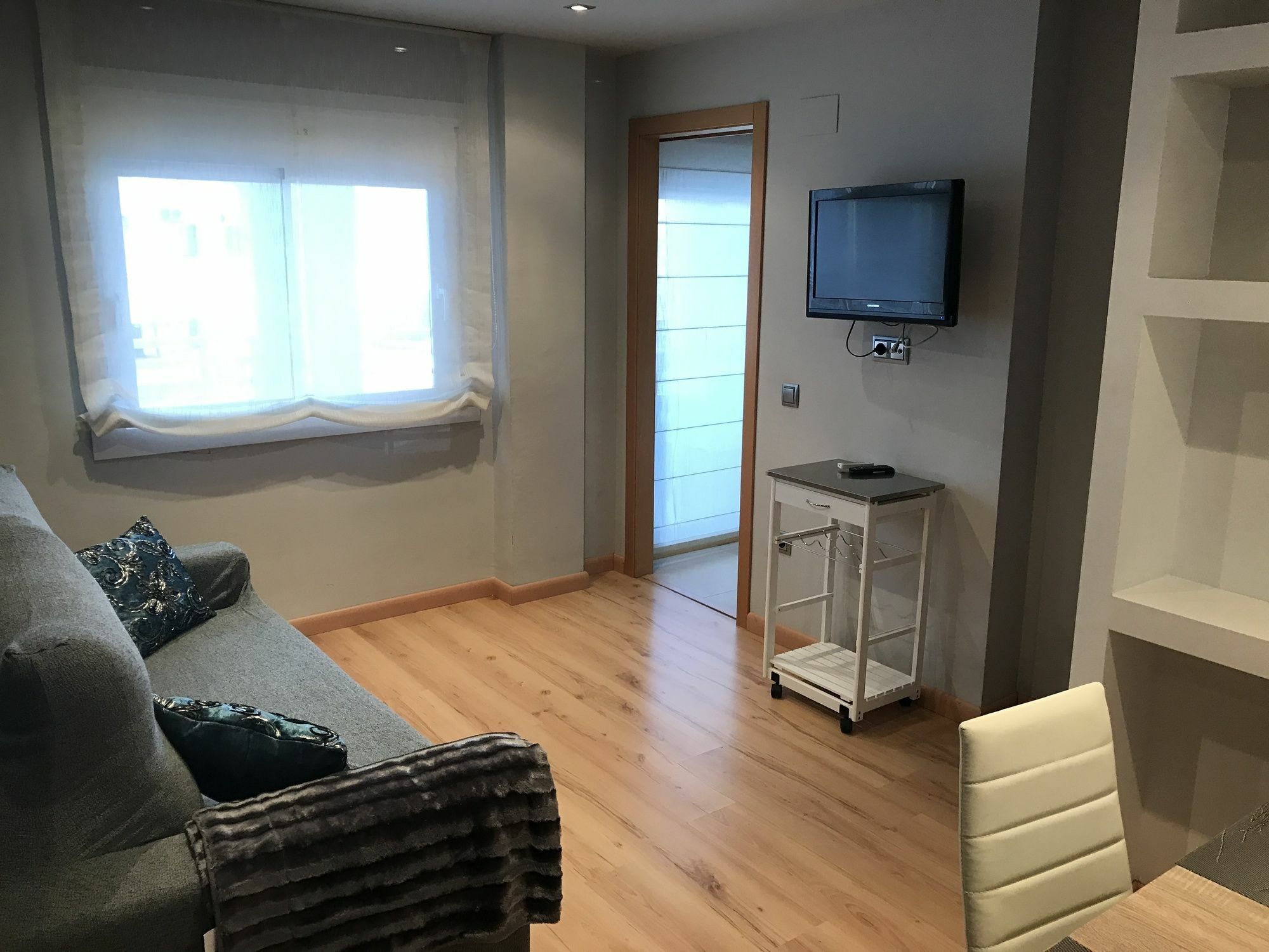 Costa Dorada Apartments سالو المظهر الخارجي الصورة
