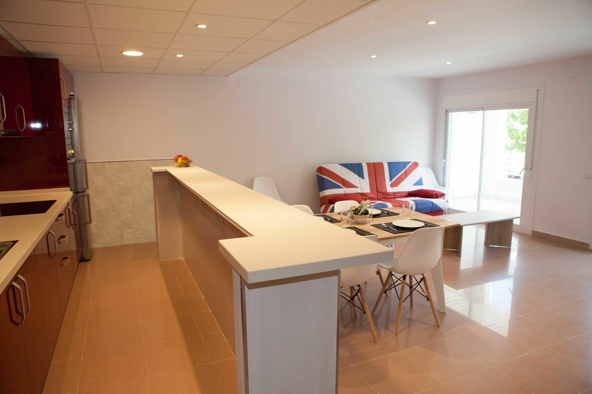 Costa Dorada Apartments سالو المظهر الخارجي الصورة