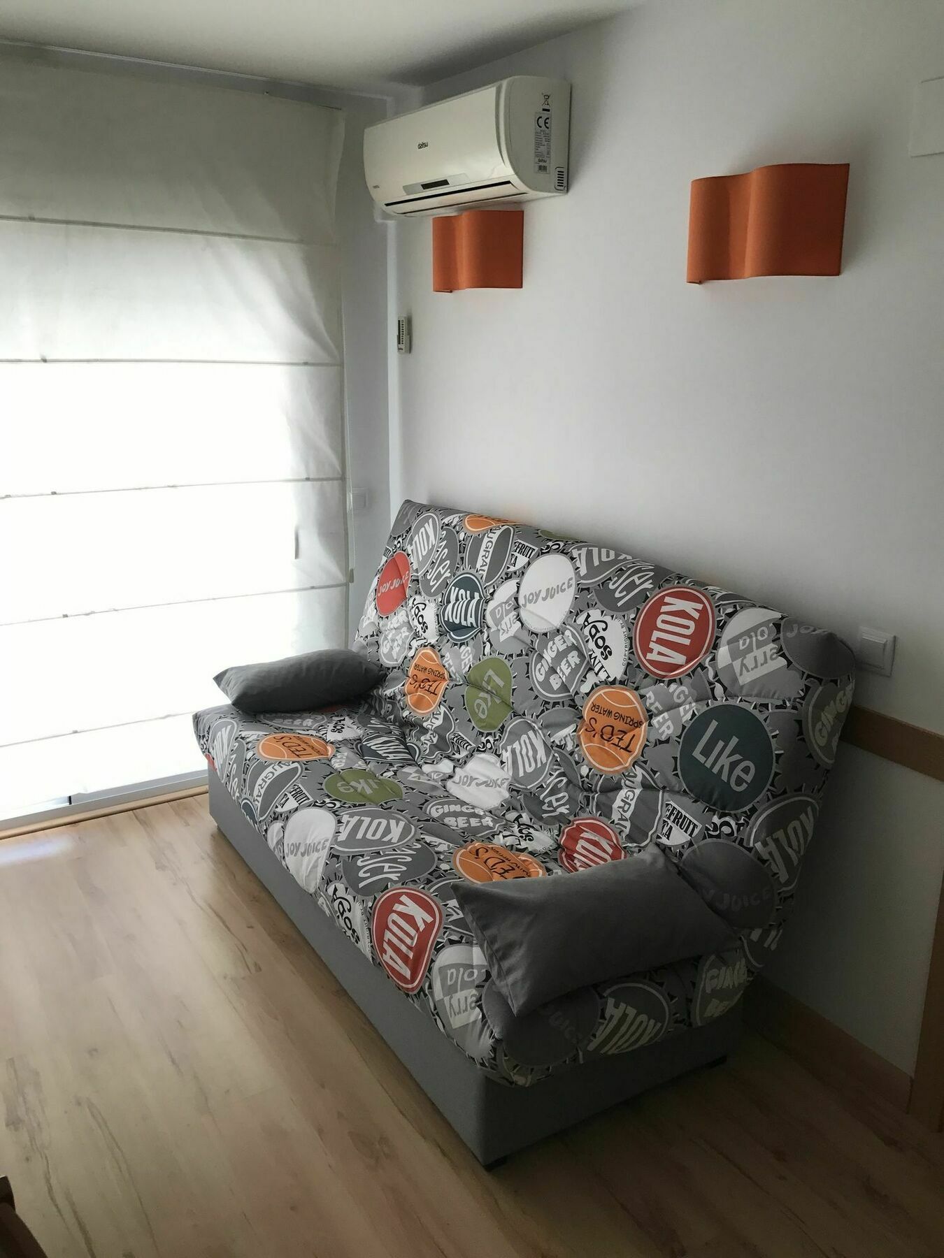 Costa Dorada Apartments سالو المظهر الخارجي الصورة
