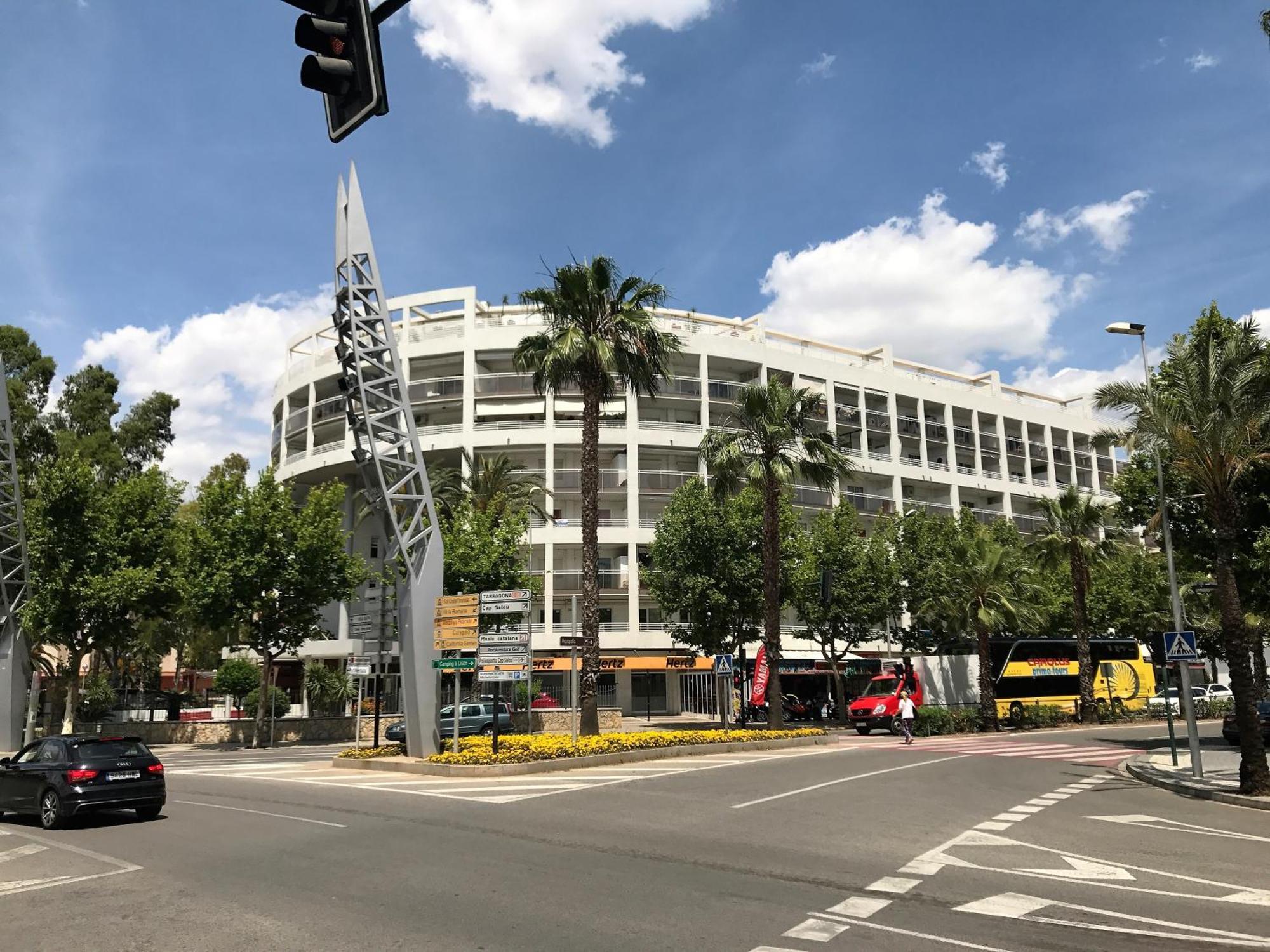 Costa Dorada Apartments سالو المظهر الخارجي الصورة